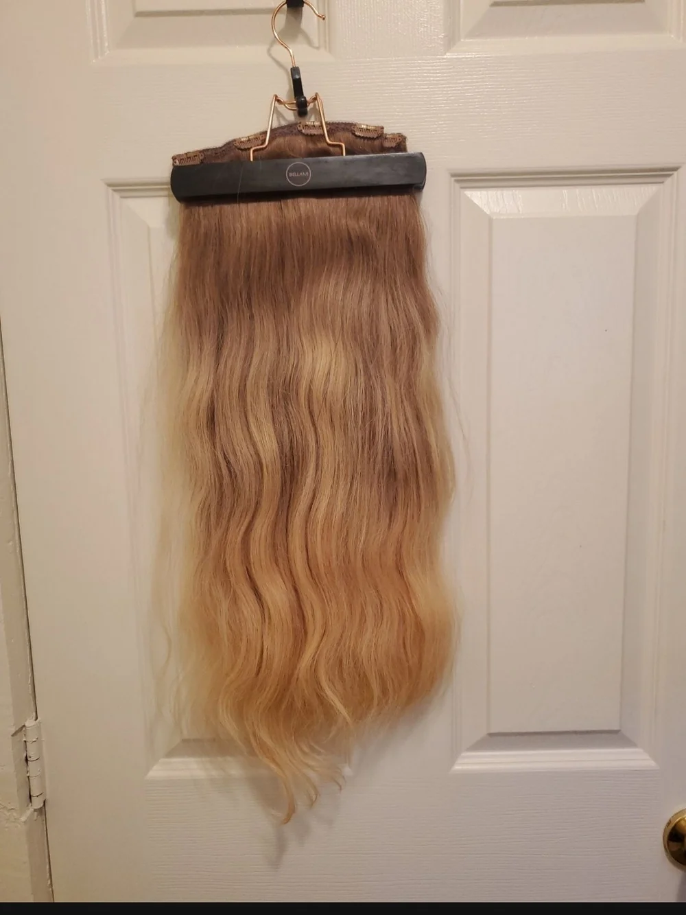 BELLAMI Brown to Blonde Ombre Clip-In Hair Extensions